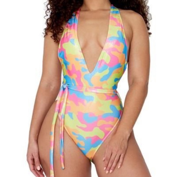 Fashion Nova Other - 4/$25 Now You See Me One Piece